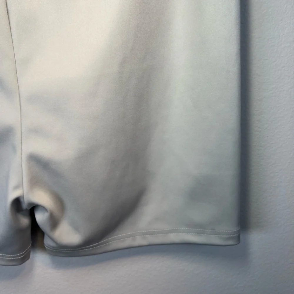 Paxton Akira Luxe Shorts Light Gray Stretch Pull On Biker Shorts Womens Sz Large